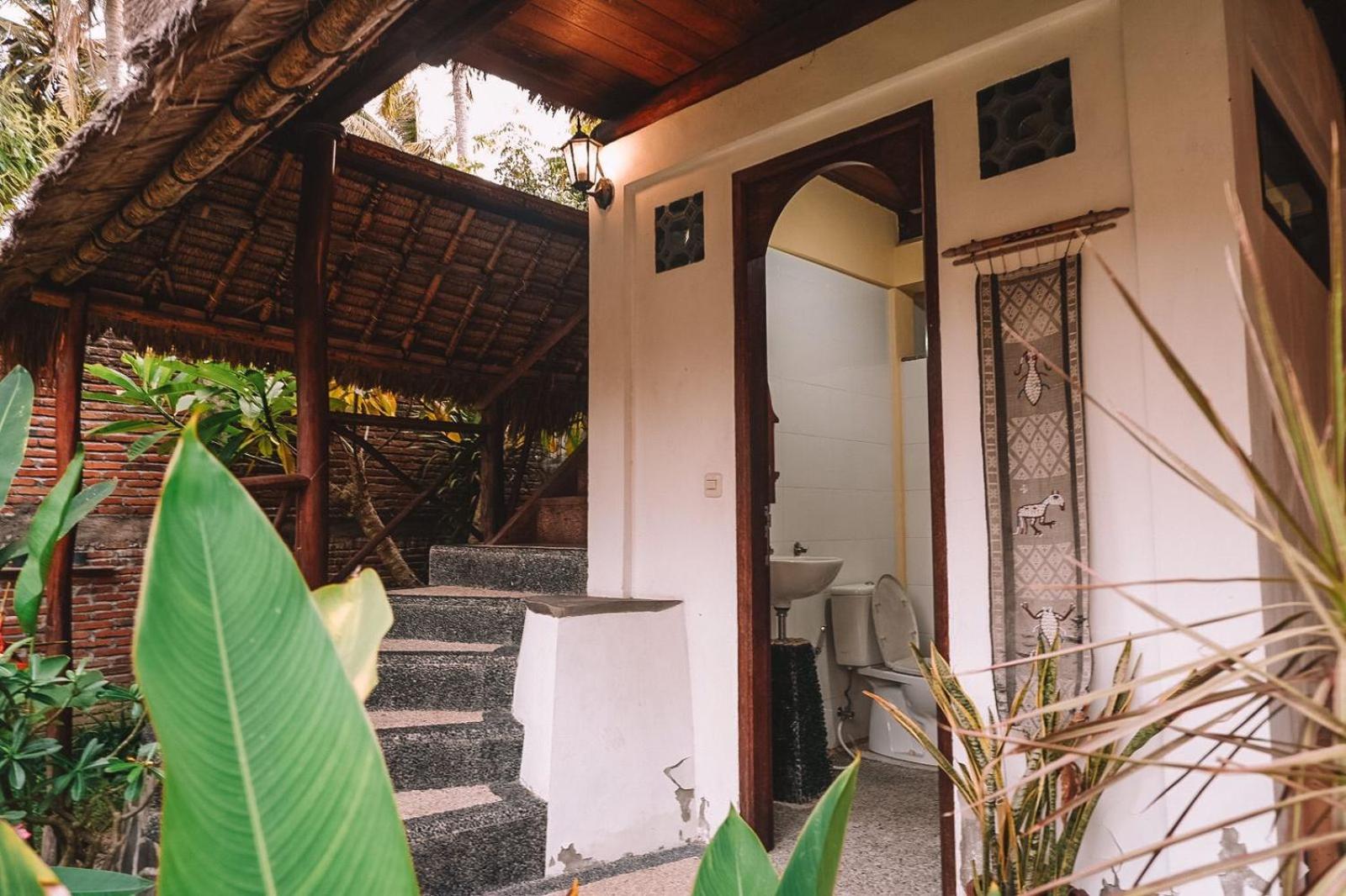 Sasak Experience Hotel Kuta  Exterior photo