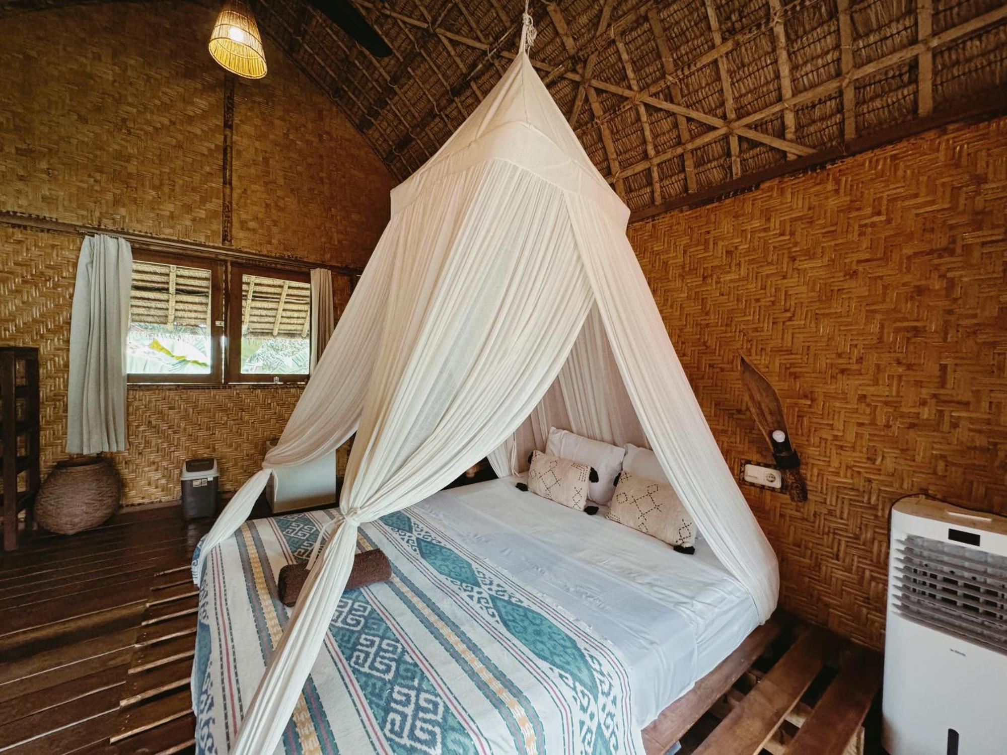 Sasak Experience Hotel Kuta  Exterior photo